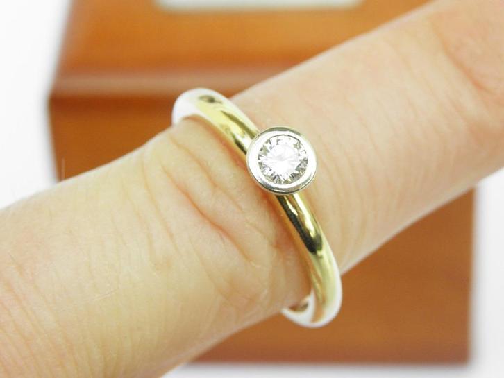 18K gouden ring met Briljant geslepen diamant, Handtassen en Accessoires, Ringen, Zo goed als nieuw, Dame, 18 tot 19, Geel, Goud