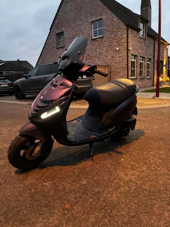 Zip 2000 4t, Vélos & Vélomoteurs, Scooters | Piaggio, Comme neuf, Zip, Classe B (45 km/h), Essence, Enlèvement
