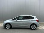 BMW 218D Sportline automatique, Autos, BMW, 5 places, Cuir, Automatique, Carnet d'entretien