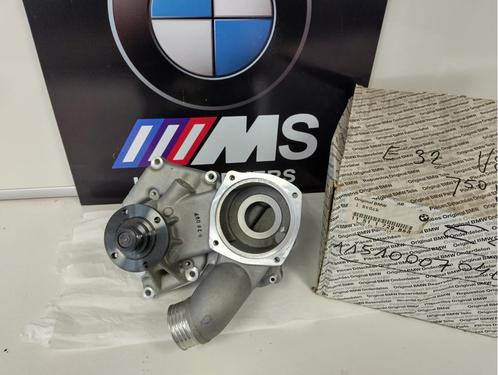 BMW E31 E32 V12 750 , 850 Waterpomp Nieuw 11511729855, Auto-onderdelen, Motor en Toebehoren, Nieuw, Ophalen of Verzenden