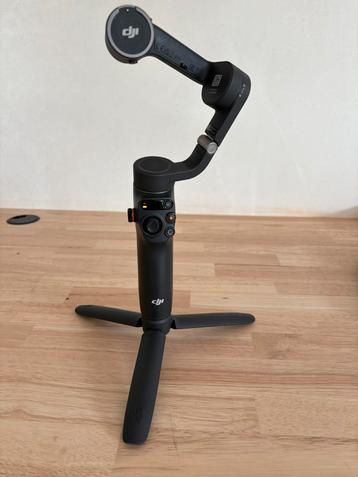 DJI OSMO MOBILE 6 beschikbaar voor biedingen