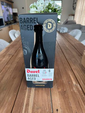 2 duvel barrel aged 2017 eerste badge !  beschikbaar voor biedingen