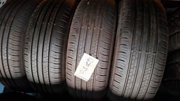 Demo Banden Dunlop 225/60/18(100h) 225/60/18(100h) beschikbaar voor biedingen
