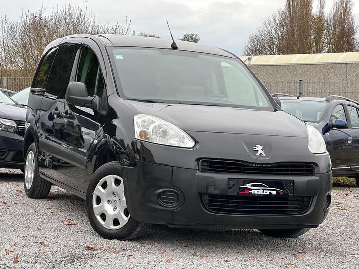 Peugeot Partner • UTILITAIRE • (bj 2014), Auto's, Bestelwagens en Lichte vracht, Bedrijf, Te koop, ABS, Airbags, Airconditioning