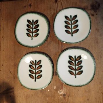 4 perfecte vintage taartbordjes Boch delta Rambouillet beschikbaar voor biedingen