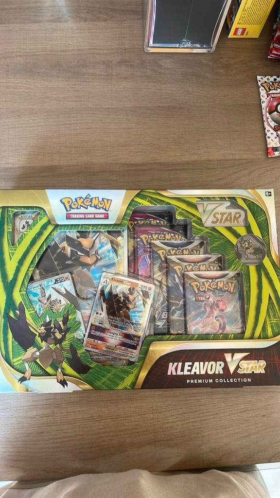 Pokémon Kleavor VSTAR Premium Collection, Hobby en Vrije tijd, Verzamelkaartspellen | Pokémon, Nieuw, Overige typen, Foil, Ophalen