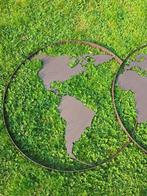 SUPERBE CARTE MONDIALE EN FER FORGE PATINE A SUSPENDRE, Enlèvement