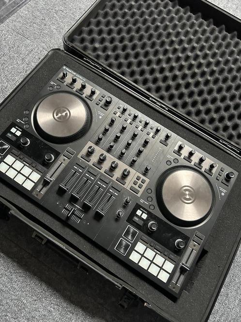 Traktor S4 MK3 + Deck Saver + Flight Case, Musique & Instruments, DJ sets & Platines, Utilisé, DJ-Set, Autres marques, Enlèvement ou Envoi