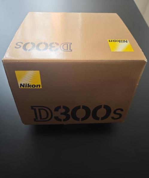 Nikon D300s - Zeer goede staat - Complete set, Audio, Tv en Foto, Fotocamera's Digitaal, Zo goed als nieuw, Spiegelreflex, Nikon