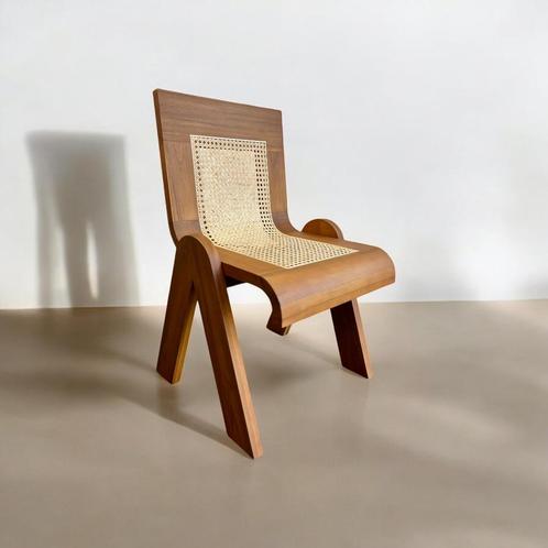 Massief Houten Eetkamerstoel met Rotan Gevlochten Zitting, Antiek en Kunst, Antiek | Meubels | Stoelen en Sofa's, Ophalen
