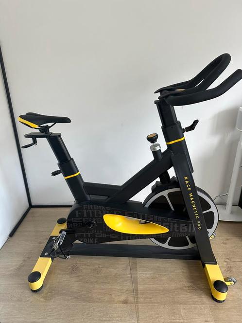 Fitbike Race Magnetic Pro - indoor cycle, Sport en Fitness, Fitnessapparatuur, Zo goed als nieuw, Ophalen