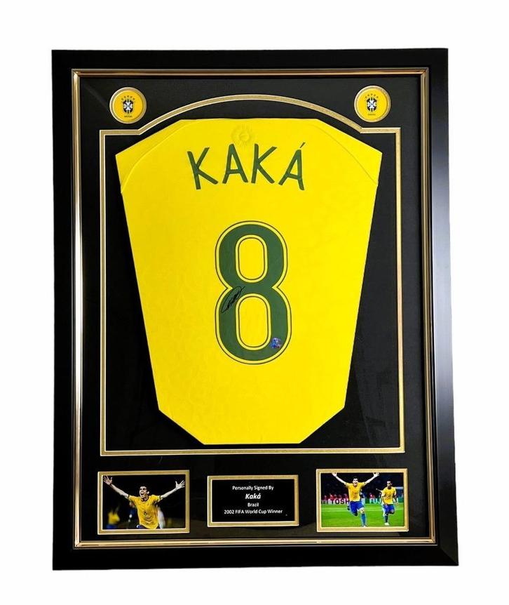 Kaká – Brazilië 2022/23  Gesigneerd en Ingelijst, Verzamelen, Sportartikelen en Voetbal, Nieuw, Shirt, Ophalen of Verzenden