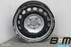 1 losse 15 inch stalen velg VW Caddy 2K0601027B, Auto-onderdelen, Gebruikt, Velg(en)