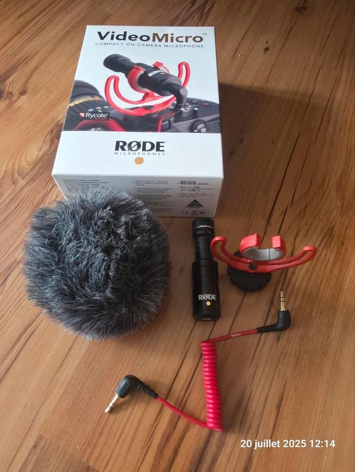 RØDE VideoMicro Micro directionnel pour reflex & smartphone, Muziek en Instrumenten, Microfoons, Gebruikt, Studiomicrofoon, Ophalen