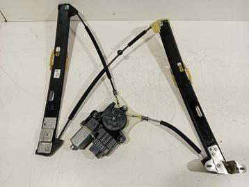 RAAMMECHANIEK ELEK LINKS VOOR Volkswagen Taigo (2G4837461B) beschikbaar voor biedingen