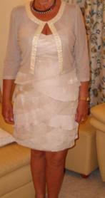 Mooi kleed , Feestkleed, Beige, Ophalen of Verzenden, Zo goed als nieuw, Boven de knie