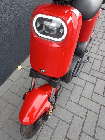 Izgs.: IVA E-GO S2 elektrische scooter  beschikbaar voor biedingen