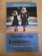 P. Lampe - Gedeelde kinderen, Boeken, Ophalen of Verzenden, Zo goed als nieuw, P. Lampe