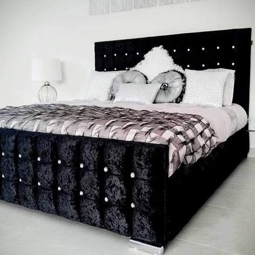 Elegante Bedframe met Knopen – Beschikbaar in Meerdere Maten, Huis en Inrichting, Slaapkamer | Beddengoed, Nieuw, Verzenden