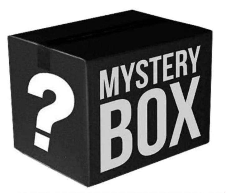 Mistery Box Luxury Clothes Brand, Kleding | Heren, Overige Herenkleding, Zo goed als nieuw, Ophalen of Verzenden