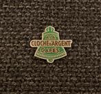 PIN - A LA CLOCHE D'ARGENT CAFÉS, Collections, Envoi, Utilisé, Autres sujets/thèmes, Insigne ou Pin's