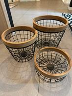 3 Industriële mandjes, Ophalen, Zo goed als nieuw