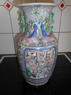chinese vaas famille rose, Antiek en Kunst, Antiek | Vazen, Ophalen