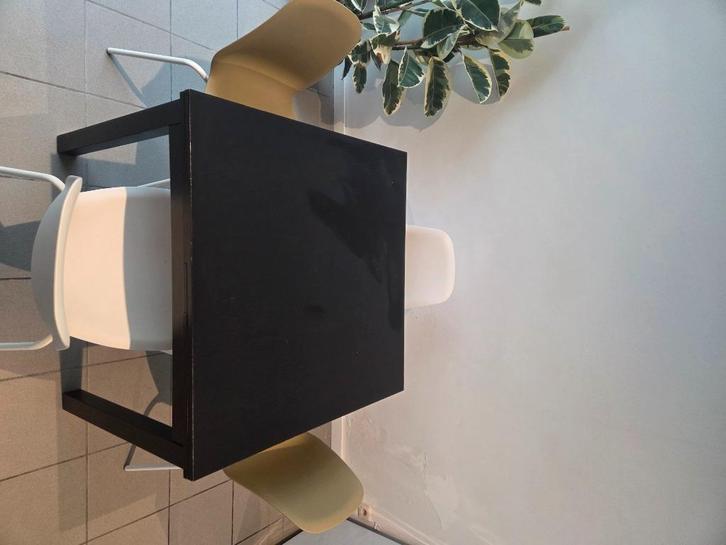 Uitschuifbare eettafel + 4 stoelen Ikea, Huis en Inrichting, Tafels | Eettafels, Gebruikt, Vier personen, Vierkant, Ophalen
