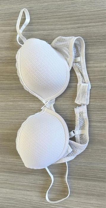 Secret Possessions : wit voorgevormde beugel- BH 80B beschikbaar voor biedingen