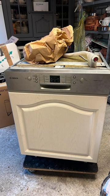 Bosch SuperSilence vaatwasmachine, Ophalen, Gebruikt, Voorspoelprogramma, 60 cm of meer