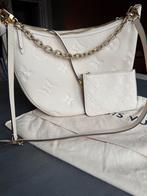 Zeer mooie handtas van Louis Vuitton, Handtassen en Accessoires, Tassen | Damestassen, Ophalen, Zo goed als nieuw, Beige, Handtas