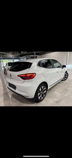 Renault Clio Limited * Xenon * Led * Cruise control, Voorwielaandrijving, Stof, Wit, Bedrijf