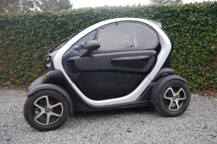 Twizy 45 bij Renault bj 2015, Autos, Renault, Particulier, Twizy, Électrique, Autre carrosserie, 2 portes, Automatique, Noir, Noir