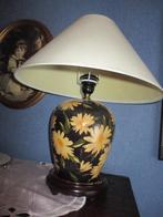 Lampe vintage à poser motif fleuri, Maison & Meubles, Lampes | Lampes de table, Enlèvement, Utilisé