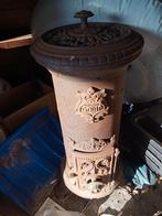 Franse oude gietijzeren kachel van het bekende merk Godin., Ophalen