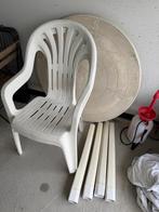 Buitentafel Wit incl 2 stoelen, Tuin en Terras, Ophalen, Gebruikt, Rond, Plastic