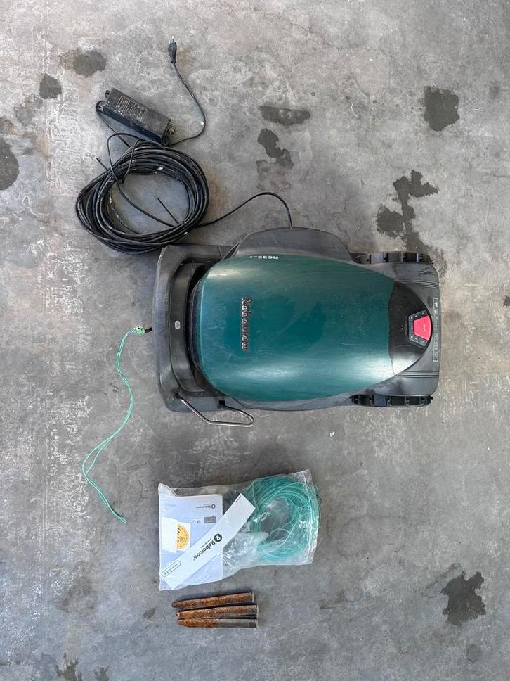 Robomow RC308u, Tuin en Terras, Robotmaaiers, Gebruikt, Ophalen