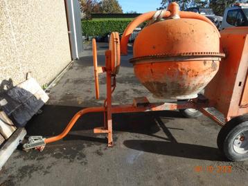 Betonmixer  beschikbaar voor biedingen