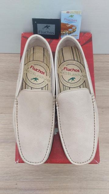 Genuine Leather Moccasins  beschikbaar voor biedingen