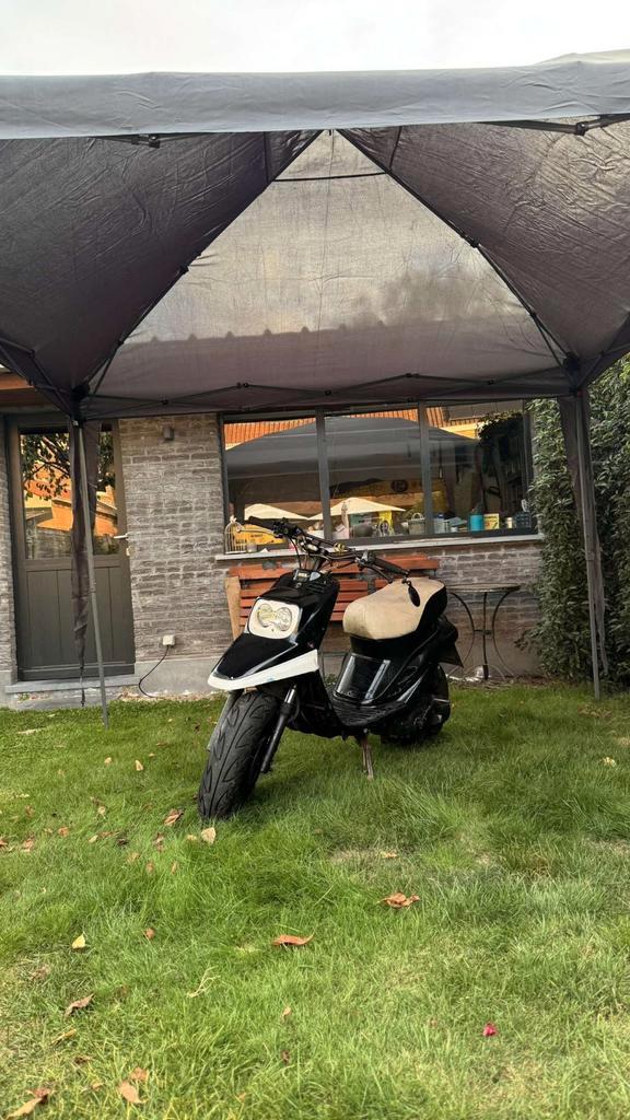 yamaha booster, Fietsen en Brommers, Brommers | Overige merken, Zo goed als nieuw, Ophalen of Verzenden