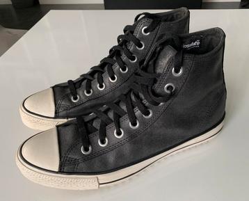 Converse All Star -Chuck Taylor- Leather- thinsulate beschikbaar voor biedingen