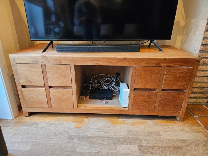Tv-kast in massief teak, Huis en Inrichting, Kasten |Televisiemeubels, Gebruikt, Minder dan 100 cm, 100 tot 150 cm, 50 tot 75 cm