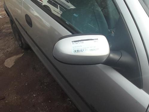 Buitenspiegel rechts van een Opel Corsa, Auto-onderdelen, Spiegels, Opel, Gebruikt, 3 maanden garantie, Ophalen of Verzenden