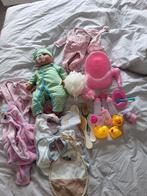Baby pop met accessoires, Ophalen, Zo goed als nieuw, Babypop