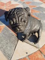 ZITTENDE MOPSHOND IN BRONZEN BORD, Ophalen of Verzenden, Brons