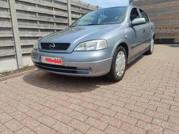 Opel Astra Euro 4 benzine beschikbaar voor biedingen