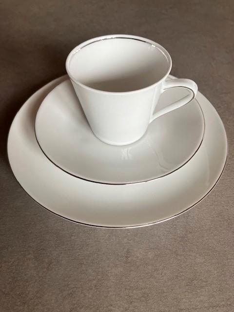 12 delig porseleinen servies - BAVARIA, Maison & Meubles, Cuisine | Éléments de cuisine, Neuf, Blanc, Enlèvement