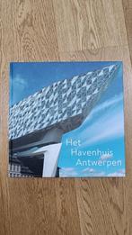 Het Havenhuis Antwerpen, Gelezen, Architectuur algemeen, Ophalen