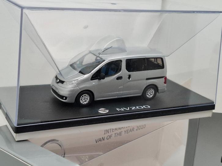 Nissan NV200 personenbus 1/43, Hobby en Vrije tijd, Modelauto's | 1:43, Zo goed als nieuw, Auto, Overige merken, Verzenden