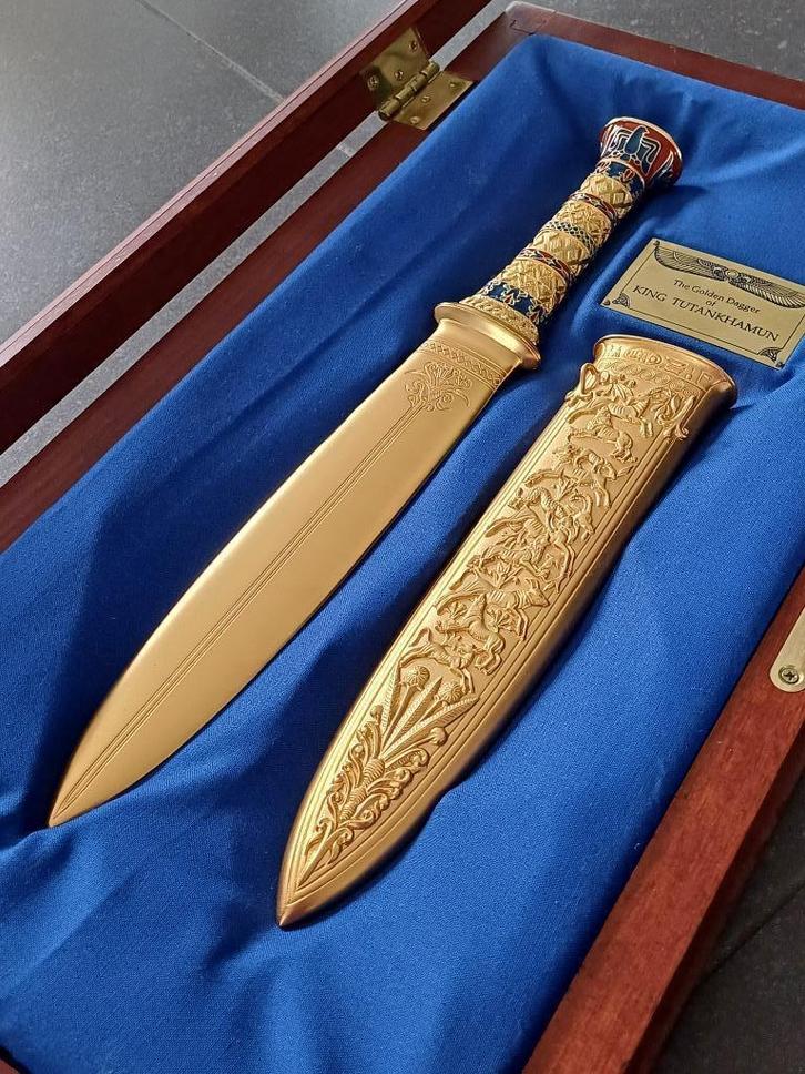 Franklin Mint – “De gouden dolk van koning Tutankhamun”, Antiek en Kunst, Curiosa en Brocante, Ophalen of Verzenden